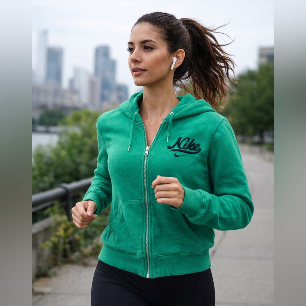 Nike Women’s Zip Up Hoodie Medium Green Full Zip Sweatshirt